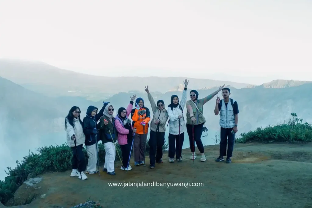 Perbedaan Open trip dan Private trip
